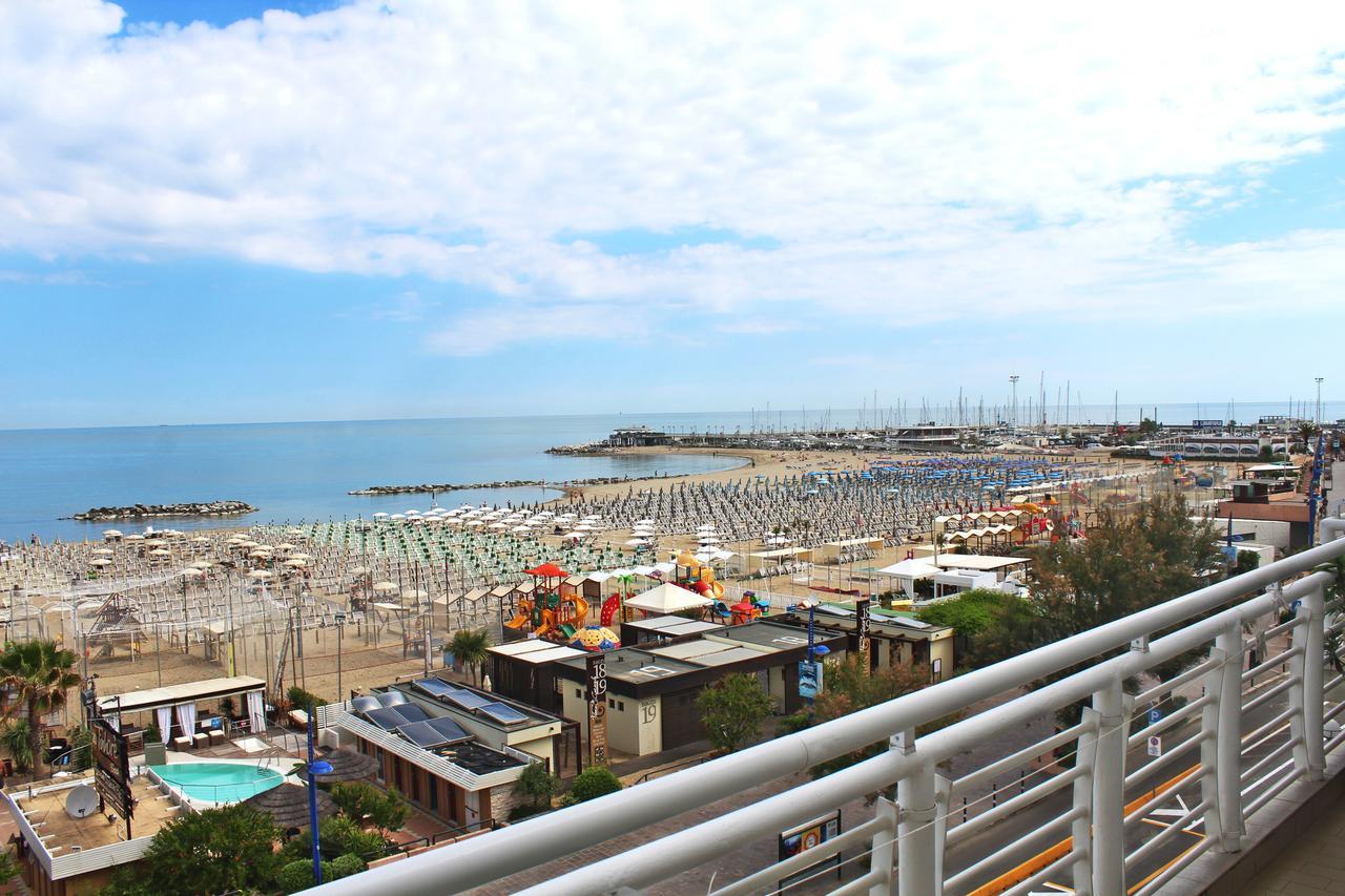 Hotel Lungomare Κατόλικα Εξωτερικό φωτογραφία