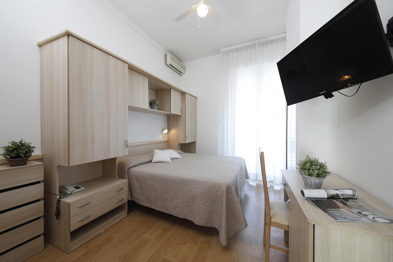 Hotel Lungomare Κατόλικα Εξωτερικό φωτογραφία