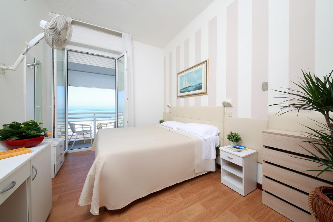 Hotel Lungomare Κατόλικα Εξωτερικό φωτογραφία